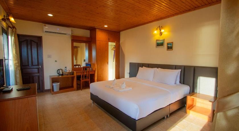 Rocky Point Resort Resort in Prachuap Khiri Khan, Thailand