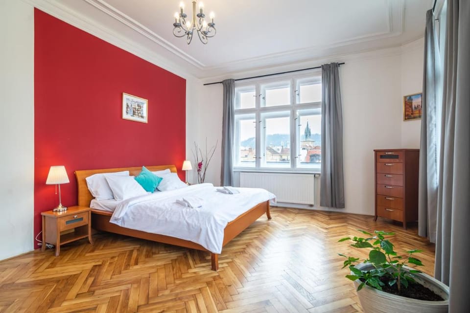Royal Road Residence Apartment in Prague