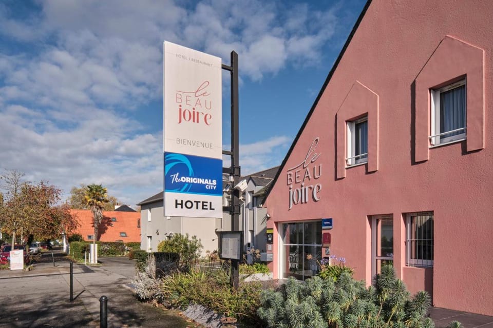 Logis Beaujoire Hôtel Hotel in Nantes