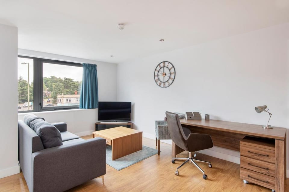 HQ ApartHotel Farnborough Apartment hotel in Farnborough