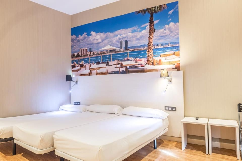 Hostal BCN Ramblas Bed and Breakfast in Barcelona