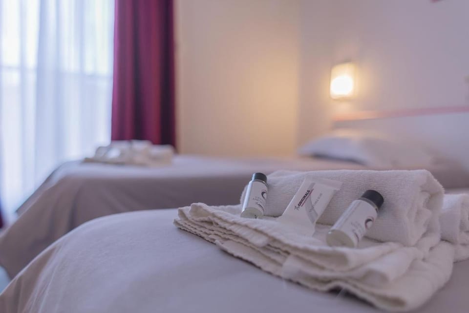 Relax'Otel & Spa, Le Barcarès Hotel in Le Barcarès