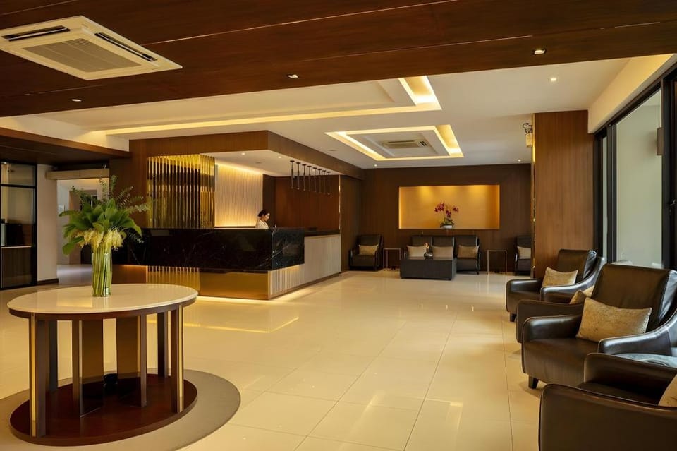 The Grand Napat Serviced Apartment Apartment hotel in Chiang Mai