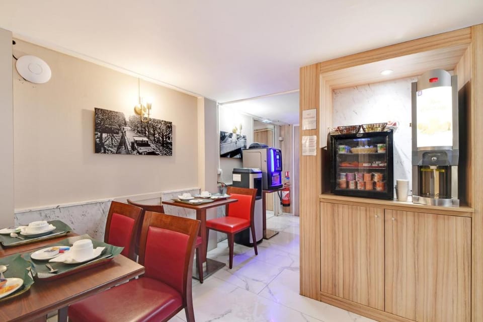 Altona Hotel in Paris