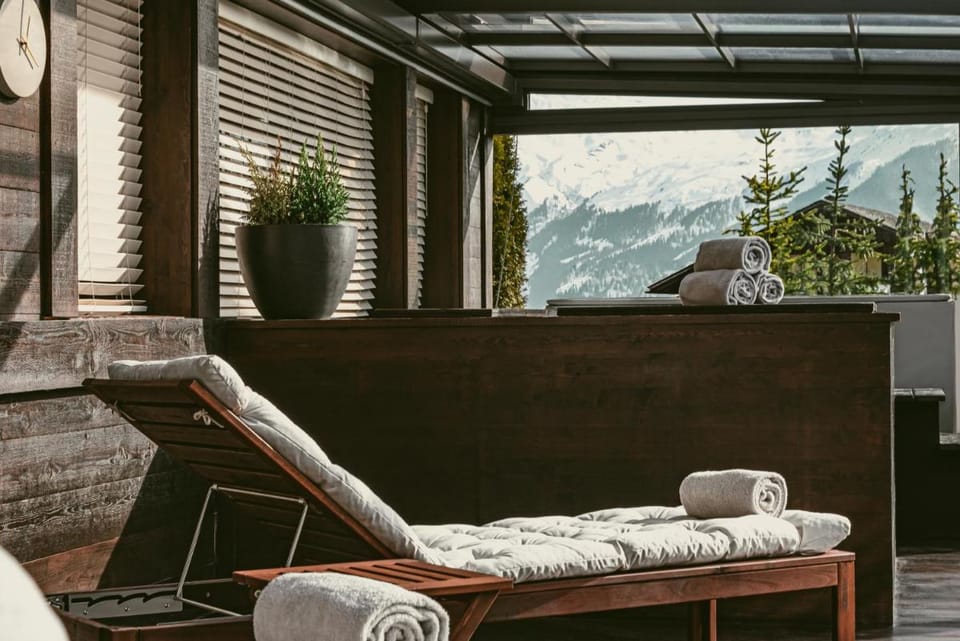 Experimental Chalet Hotel in Bagnes
