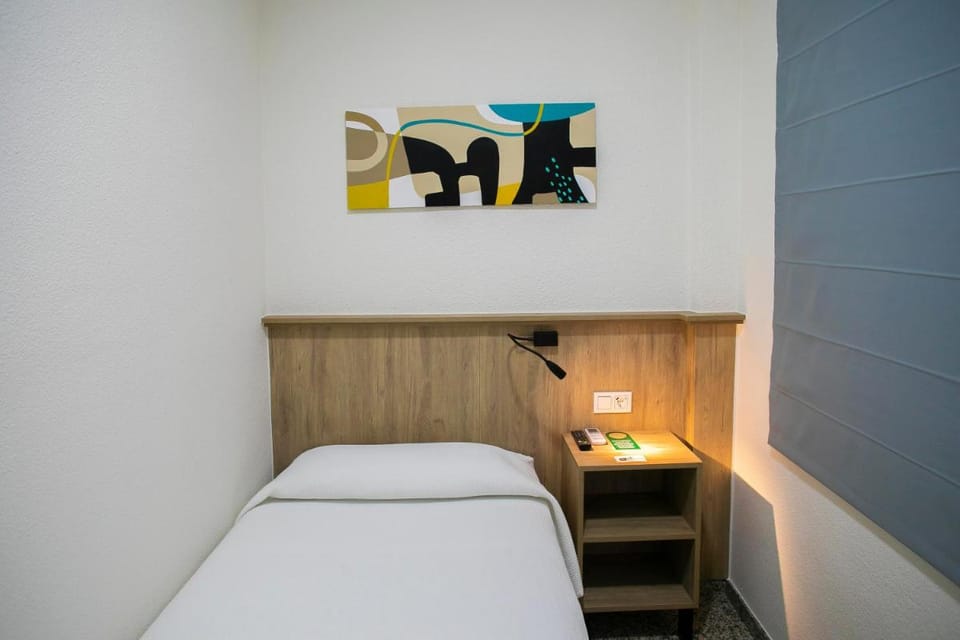 Pensión Dulces Sueños Bed and Breakfast in Seville