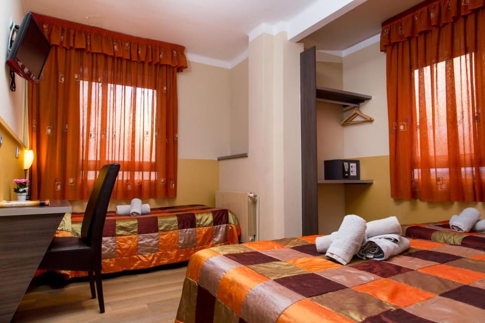 Hostal Barcelona Bed and Breakfast in Barcelona