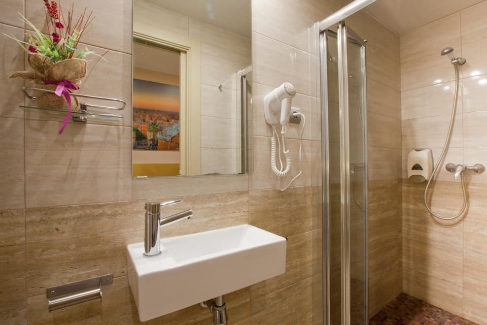 Hostal Barcelona Bed and Breakfast in Barcelona