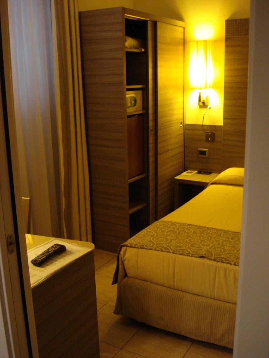 Morrisson Exclusive Rooms Bed and Breakfast in Rome