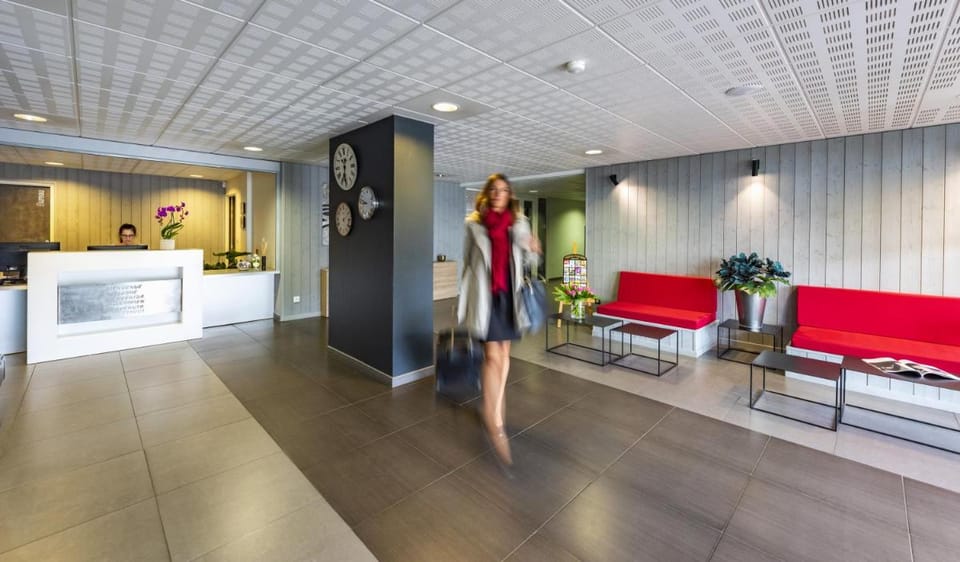Ténéo Apparthotel Bordeaux Mérignac Aéroport Apartment hotel in Mérignac