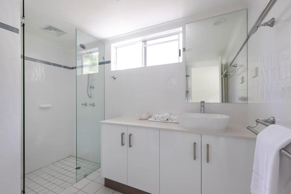 The White House Port Douglas Apartment hotel in Port Douglas