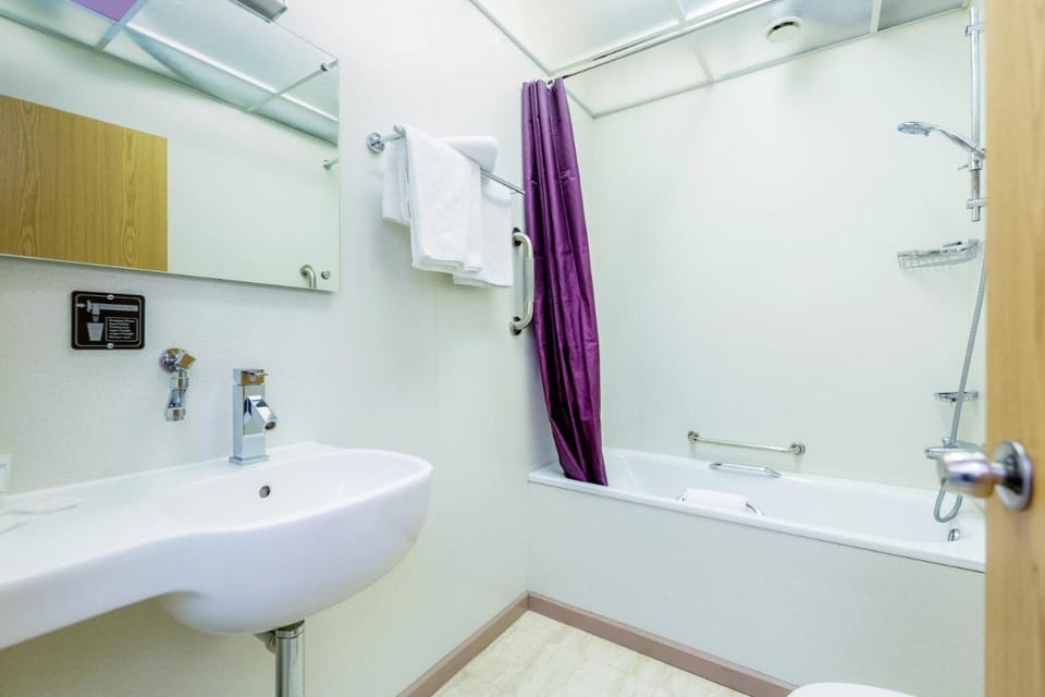 Eurotraveller Hotel - Premier (Harrow) Hotel in Harrow