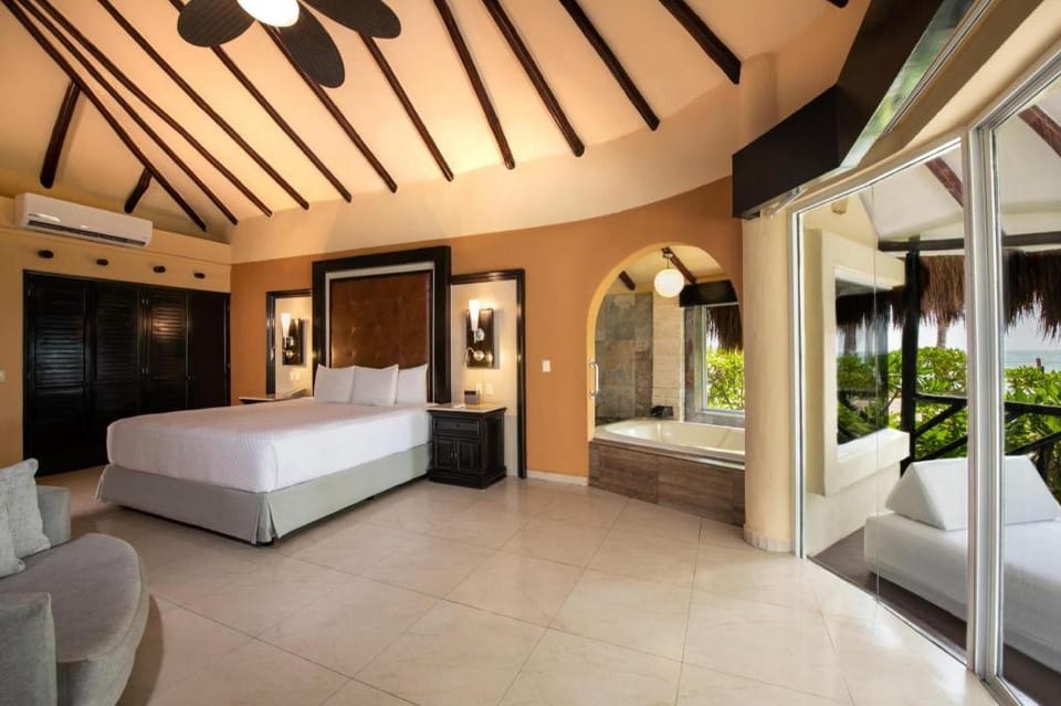 El Dorado Casitas Royale - Catamaran, Cenote & More Inclusive- Adults Only Resort in State of Quintana Roo