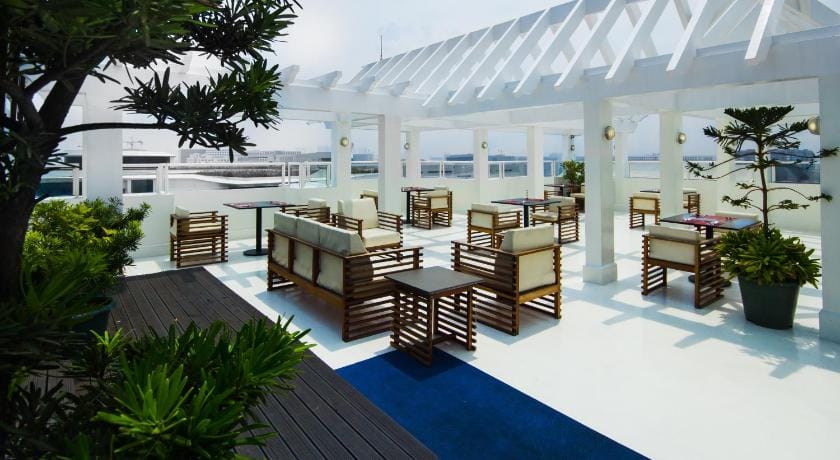 Microtel Inn & Suites By Wyndham Manila/At Mall Of Asia Hotel in Pasay