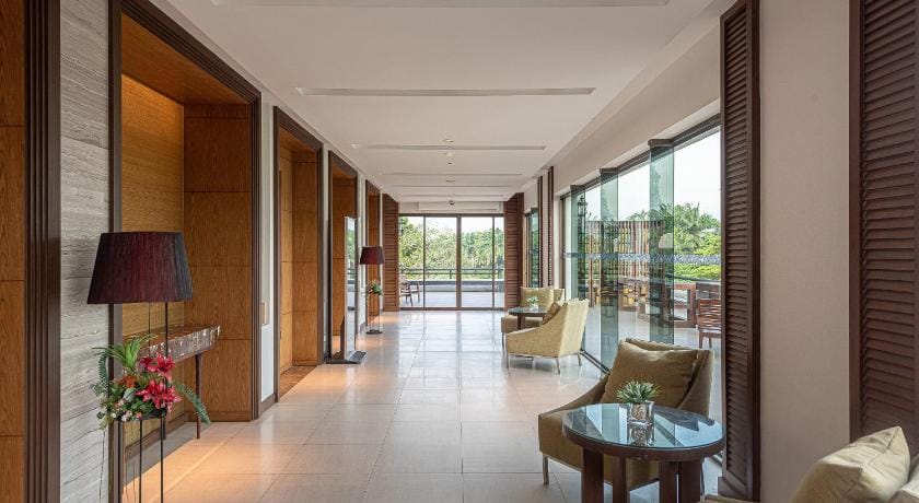 Summit Windmill Golf Residence Resort in Bangkok