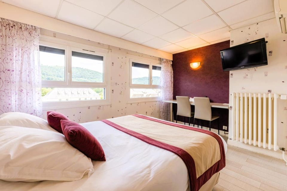 Logis Hotel Le Sablier du Temps Hotel in Argentat-sur-Dordogne
