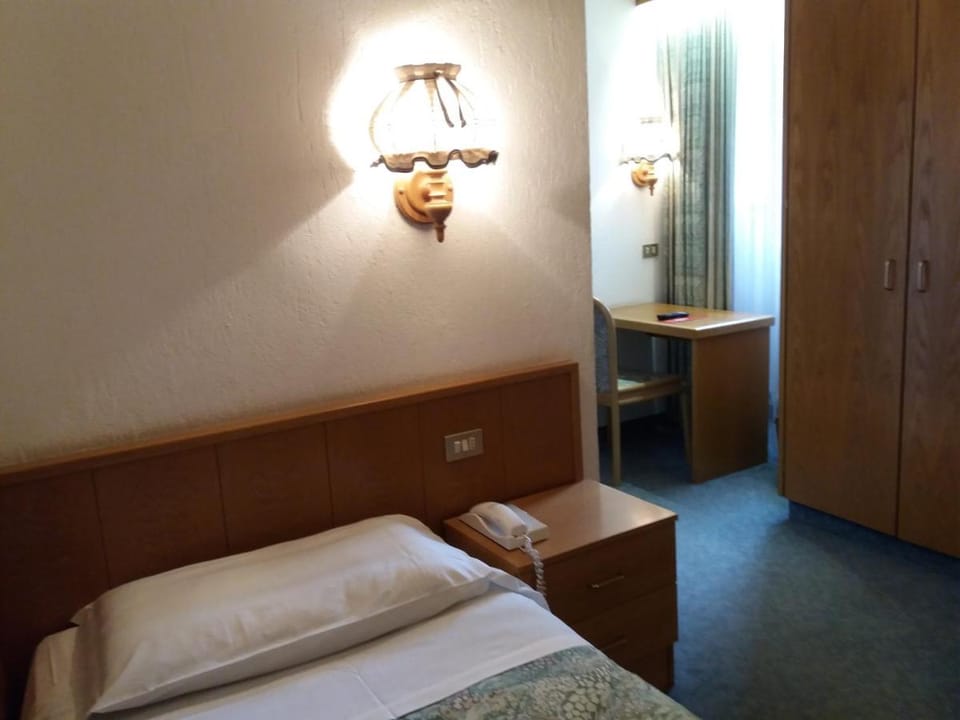 Hotel Ottoz Meublé Hotel in Courmayeur
