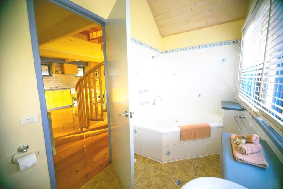 Rayville Boat Houses Apartment hotel in Apollo Bay