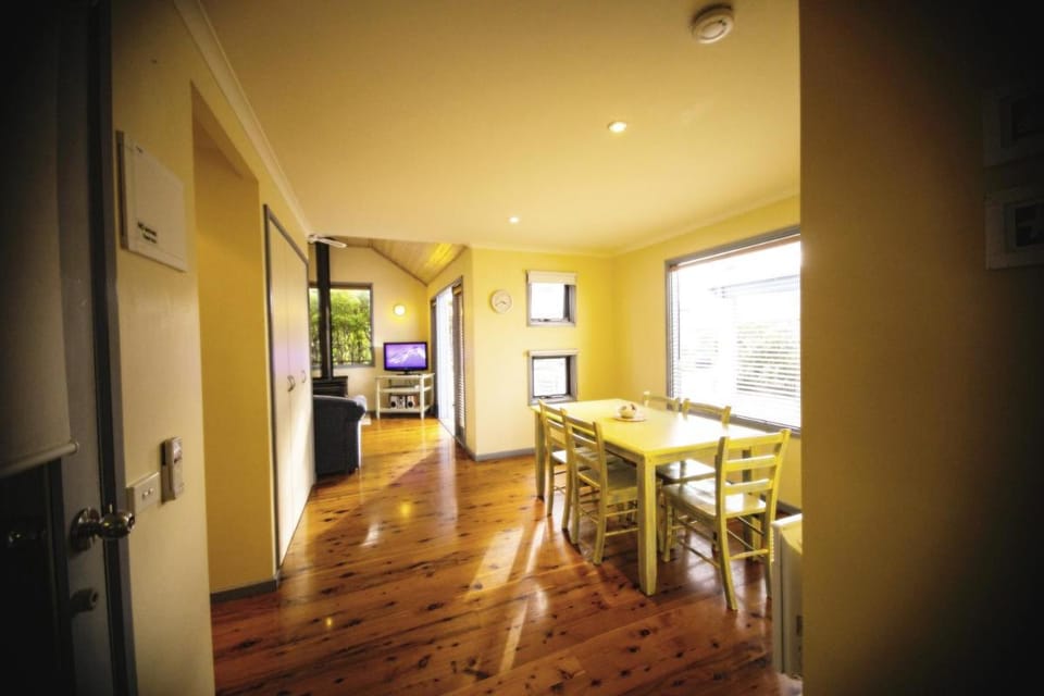 Rayville Boat Houses Apartment hotel in Apollo Bay