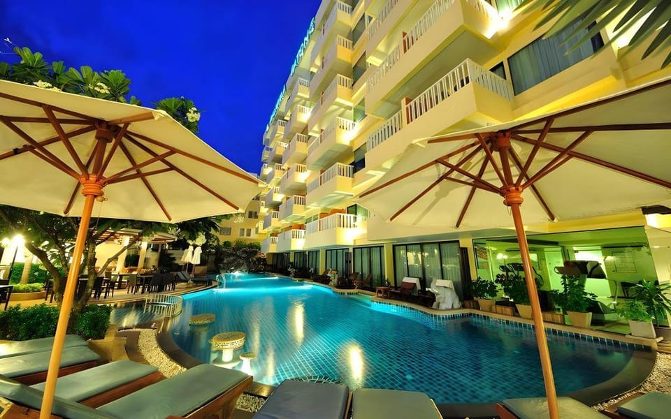 Palmyra Patong Resort Phuket - SHA Extra Plus Resort in Patong