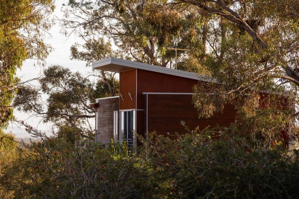 Eco-Luxe @ Mount Avoca Lodge in Avoca