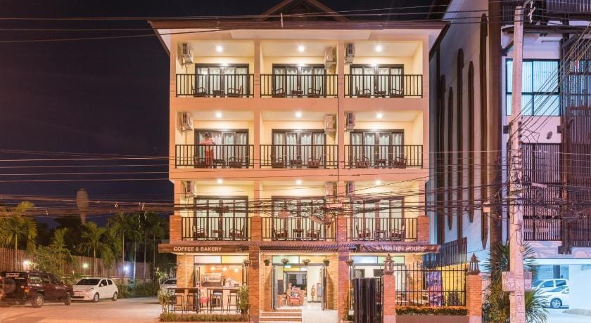 Riverside House Hotel Bed and Breakfast in Chiang Mai