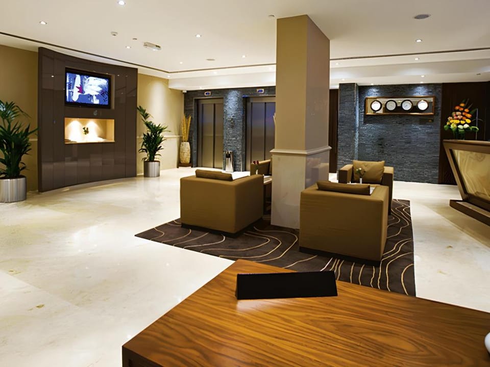 Phoenix Plaza Hotel Apartments Apartment hotel in Abu Dhabi