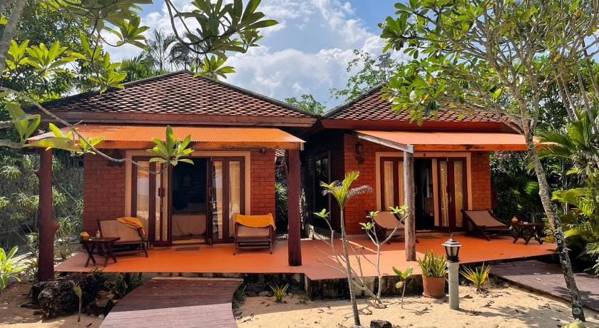 Rachavadee Bankrut Resort Resort in Prachuap Khiri Khan, Thailand