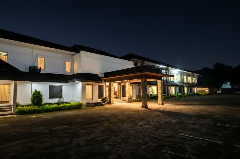 Parama Hotel Hotel in Cisarua