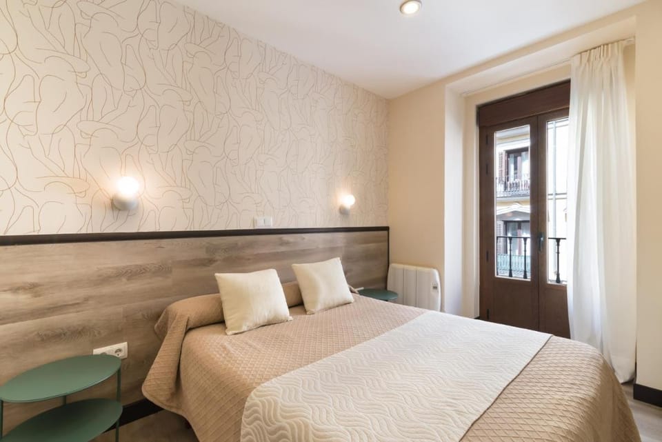 Hostal Art Madrid Hostel in Centro