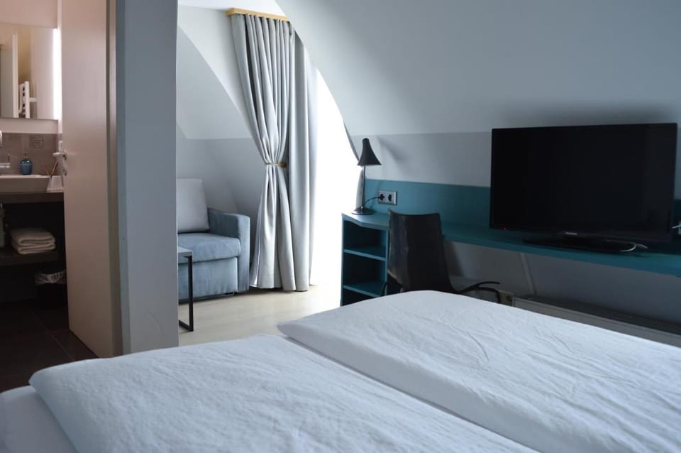 Pension Elisabeth - Rooms & Apartments Bed and Breakfast in Salzburg