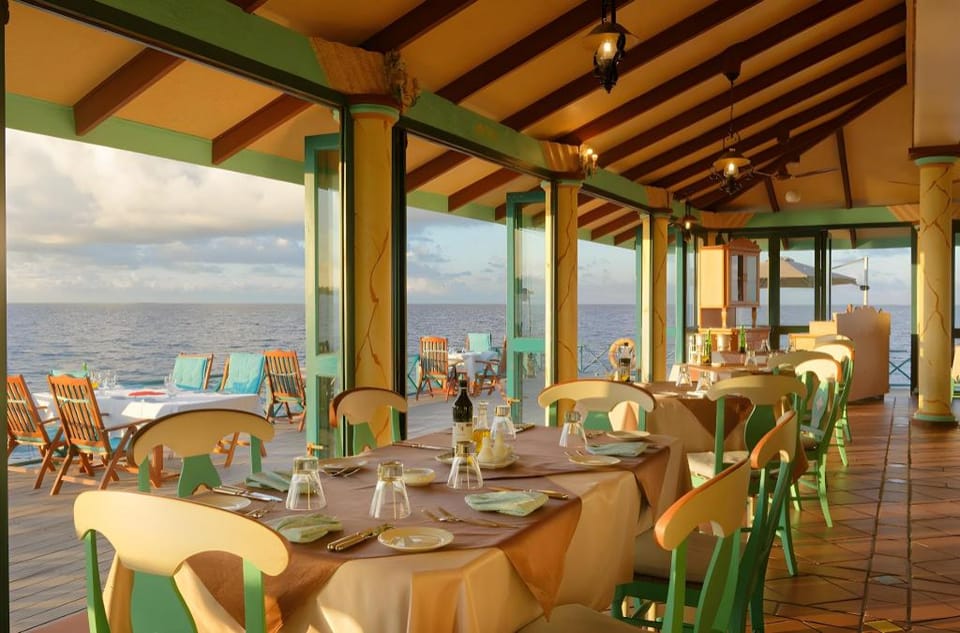 Villa Park Sun Island Resort in Maldives
