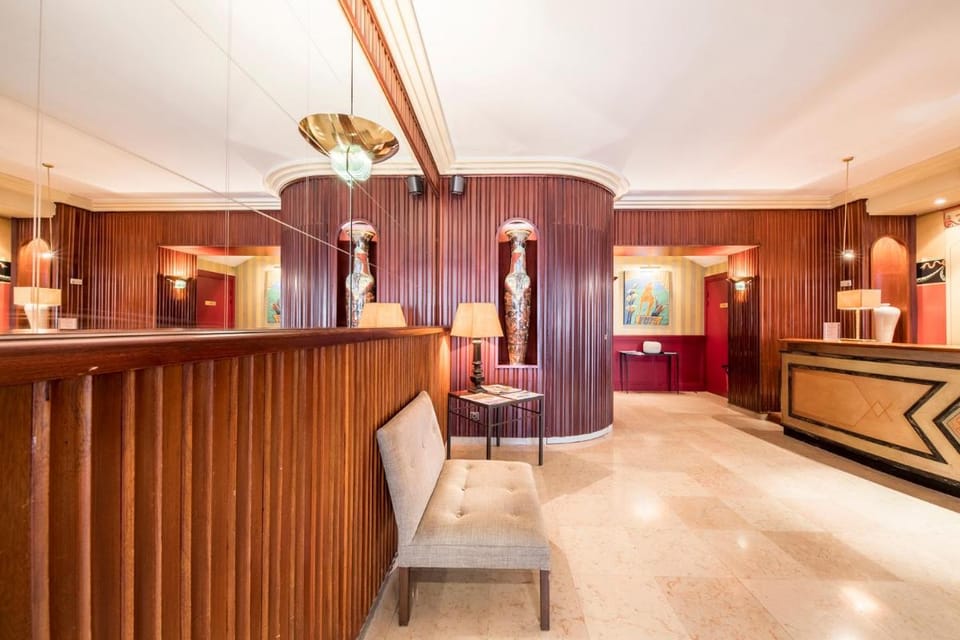 Hôtel Des Artistes Hotel in Lyon