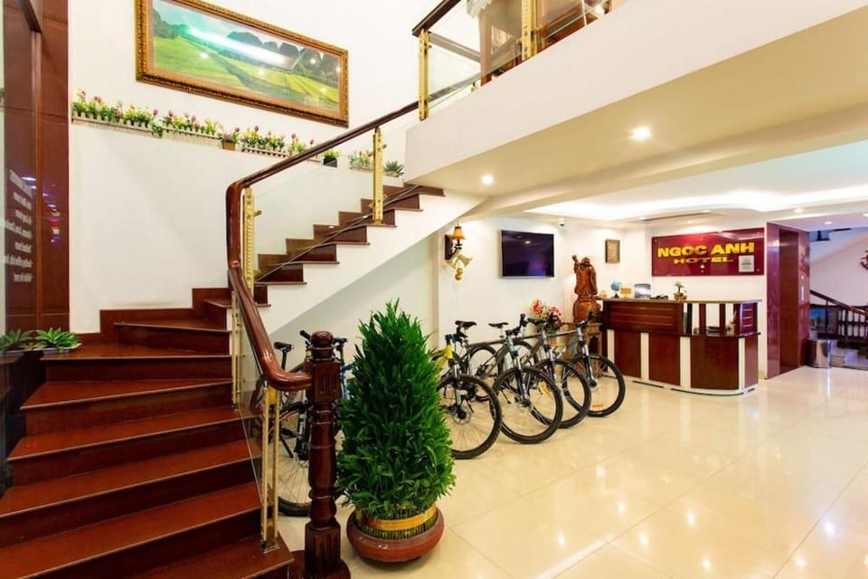 Ngoc Anh Hotel 2 Ninh Binh Hotel in Laos