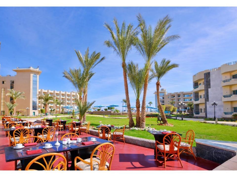 Hotelux Marina Beach Hotel in Hurghada