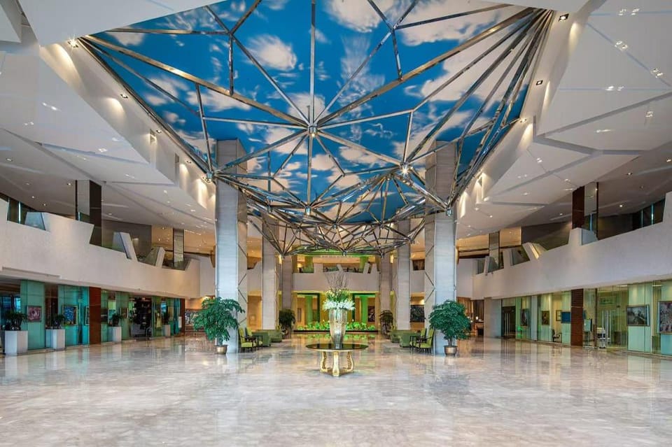 Holiday Inn Chengdu Century City-WestTower By IHG Hotel in Chengdu