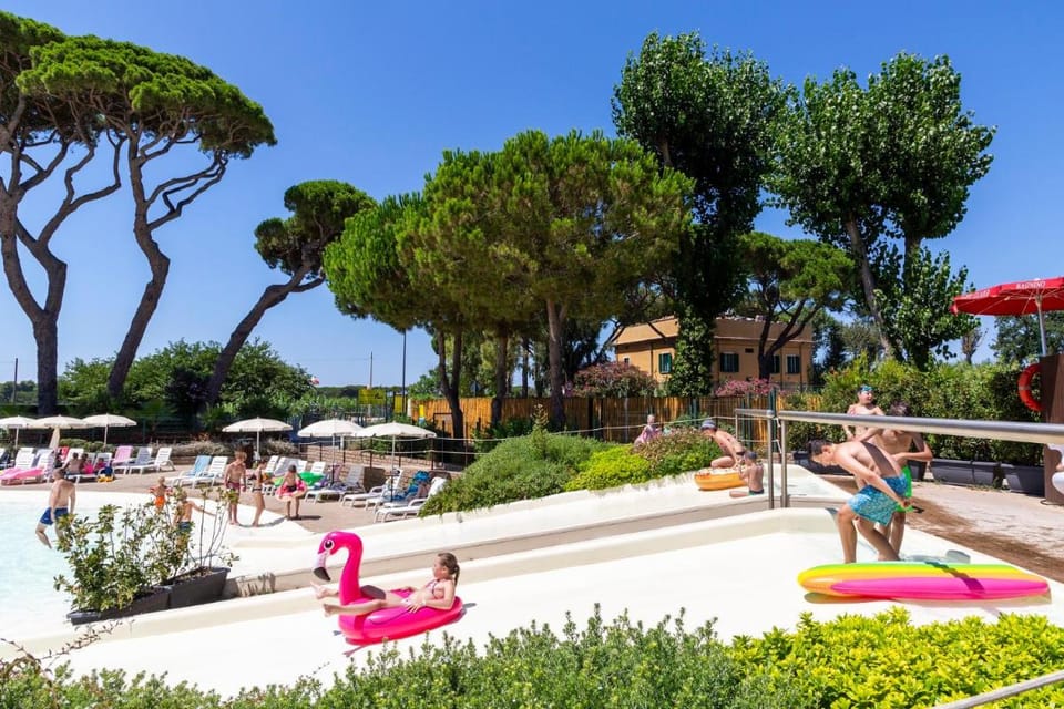 hu Park Albatros village Campground/ 
RV Resort in San Vincenzo