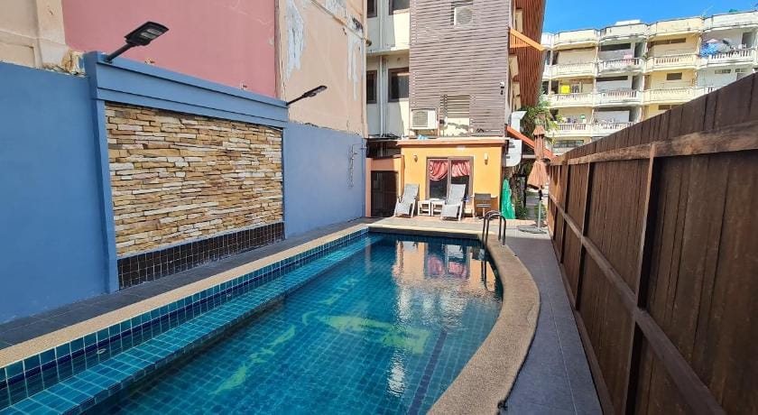 Nirvana Boutique Suites Hotel Hotel in Pattaya City