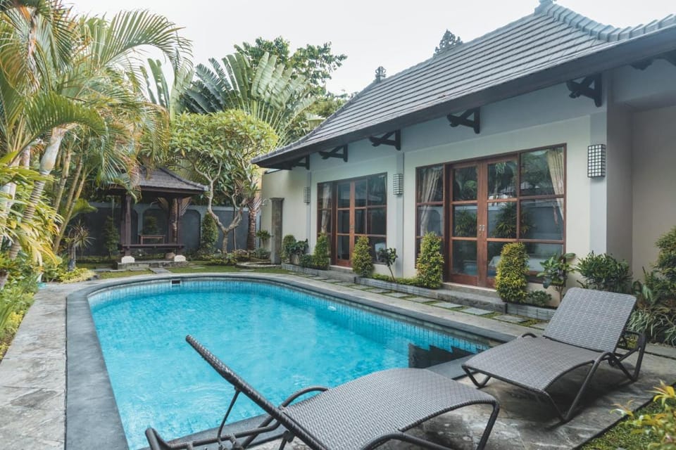 Dura Villas Bali at Kerobokan Villa in North Kuta
