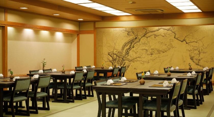Gion Ryokan Karaku Ryokan in Kyoto
