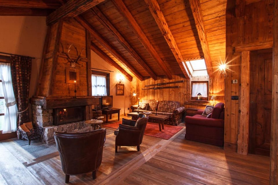 Au Coeur Des Neiges & SPA Resort in Courmayeur