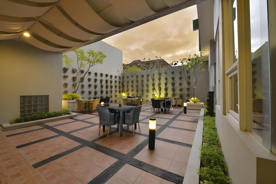 Whiz Hotel Malioboro Yogyakarta Hotel in Yogyakarta