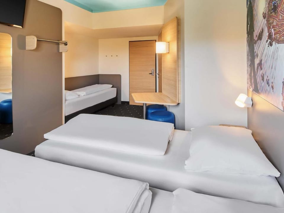 B&B Hotel Darmstadt Hotel in Darmstadt