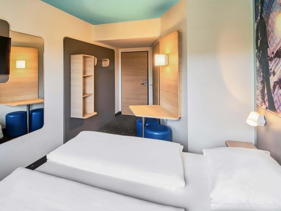 B&B Hotel Darmstadt Hotel in Darmstadt