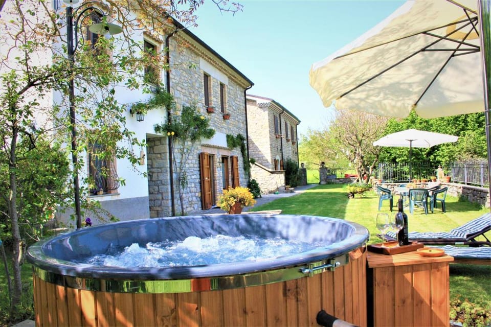 B&B Masseria Acquasalsa Country House in Molise, Italy