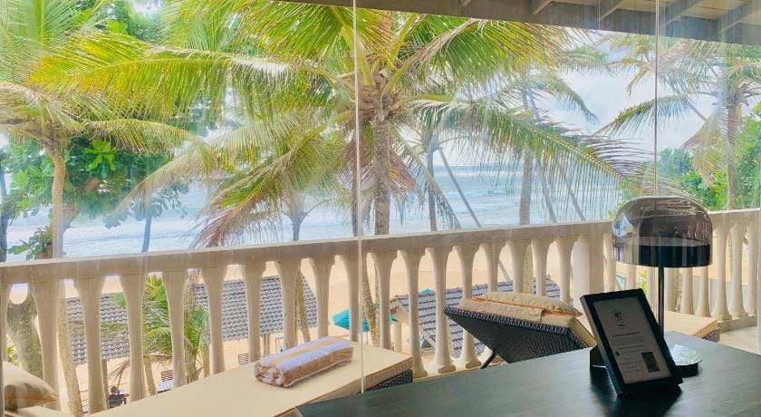 Suite Lanka Hotel in Hikkaduwa