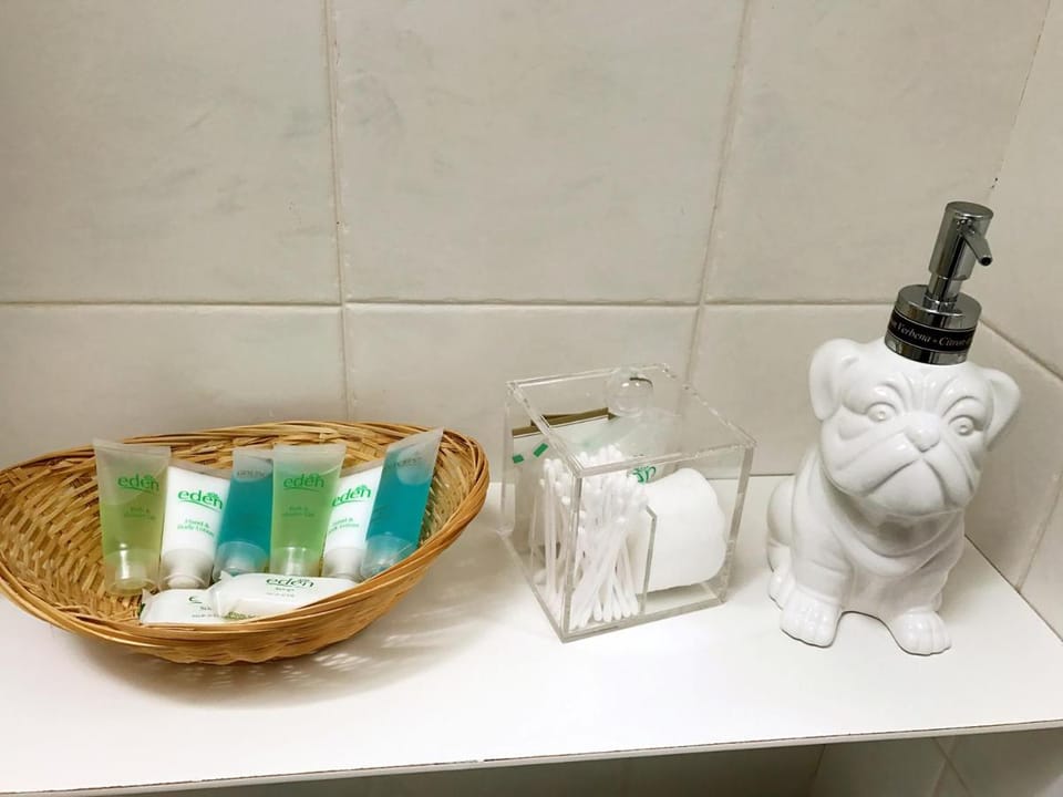 Acer Lodge Guest House Bed and Breakfast in Edinburgh