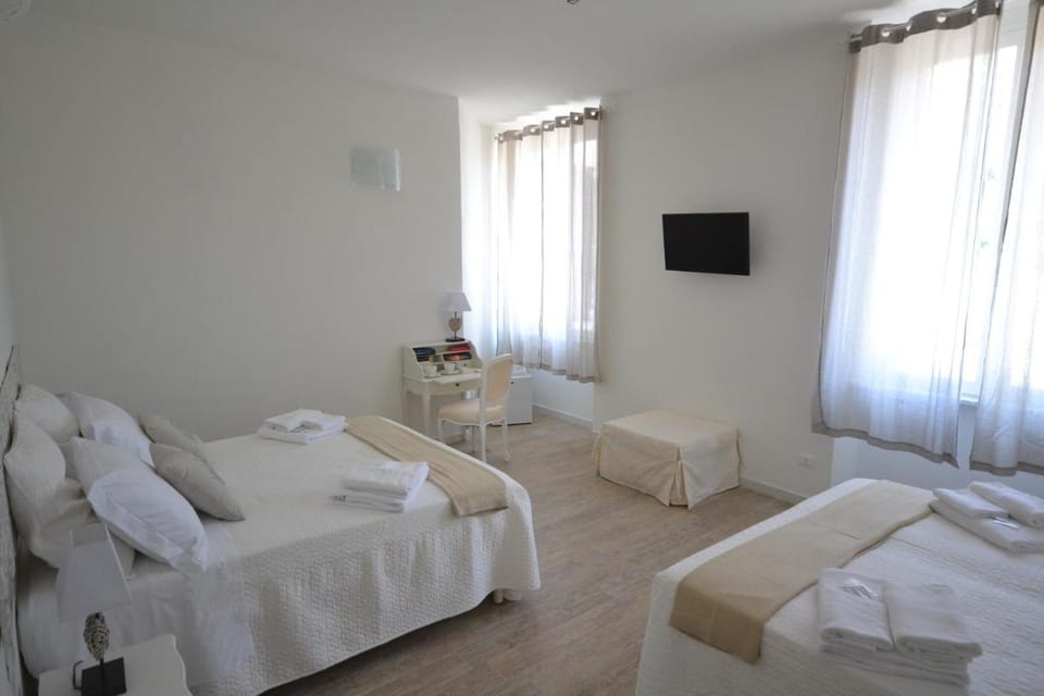 Affittacamere Casa Dane' Bed and Breakfast in La Spezia
