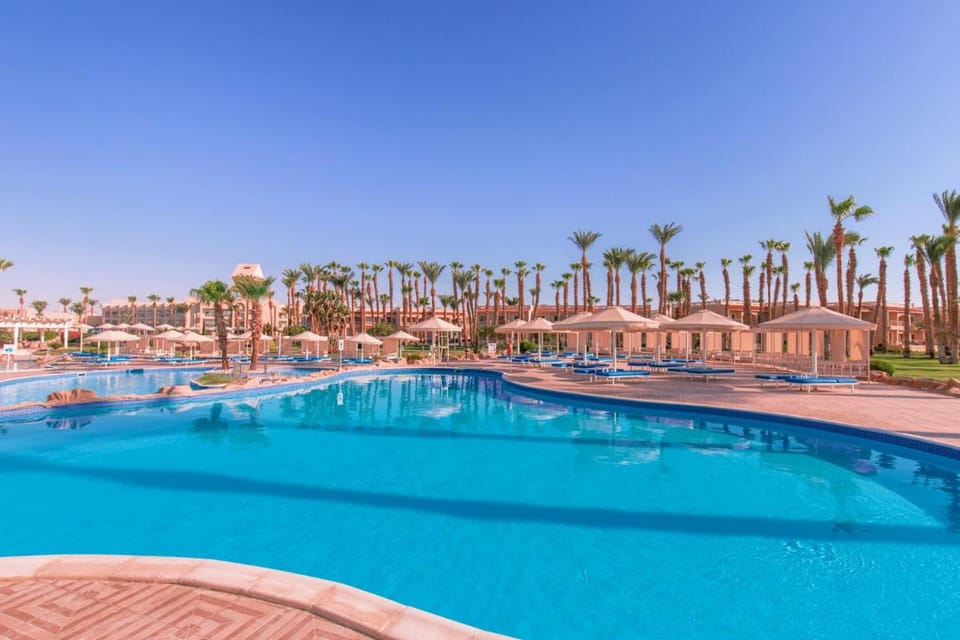Beach Albatros Resort (Families and Couples Only) Resort in Hurghada