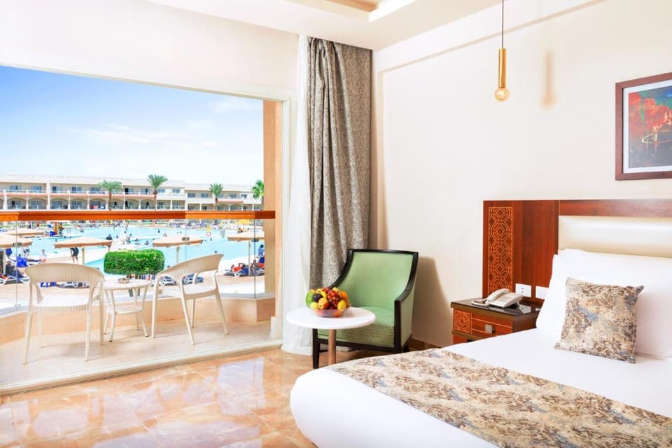 Pickalbatros Royal Moderna Sharm "Aqua Park"- All inclusive Resort in South Sinai Governorate